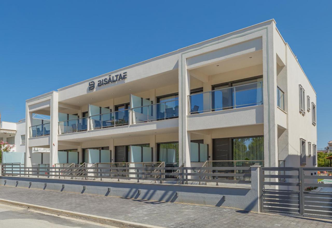 كيراموتي Bisaltae Seaside Suites المظهر الخارجي الصورة