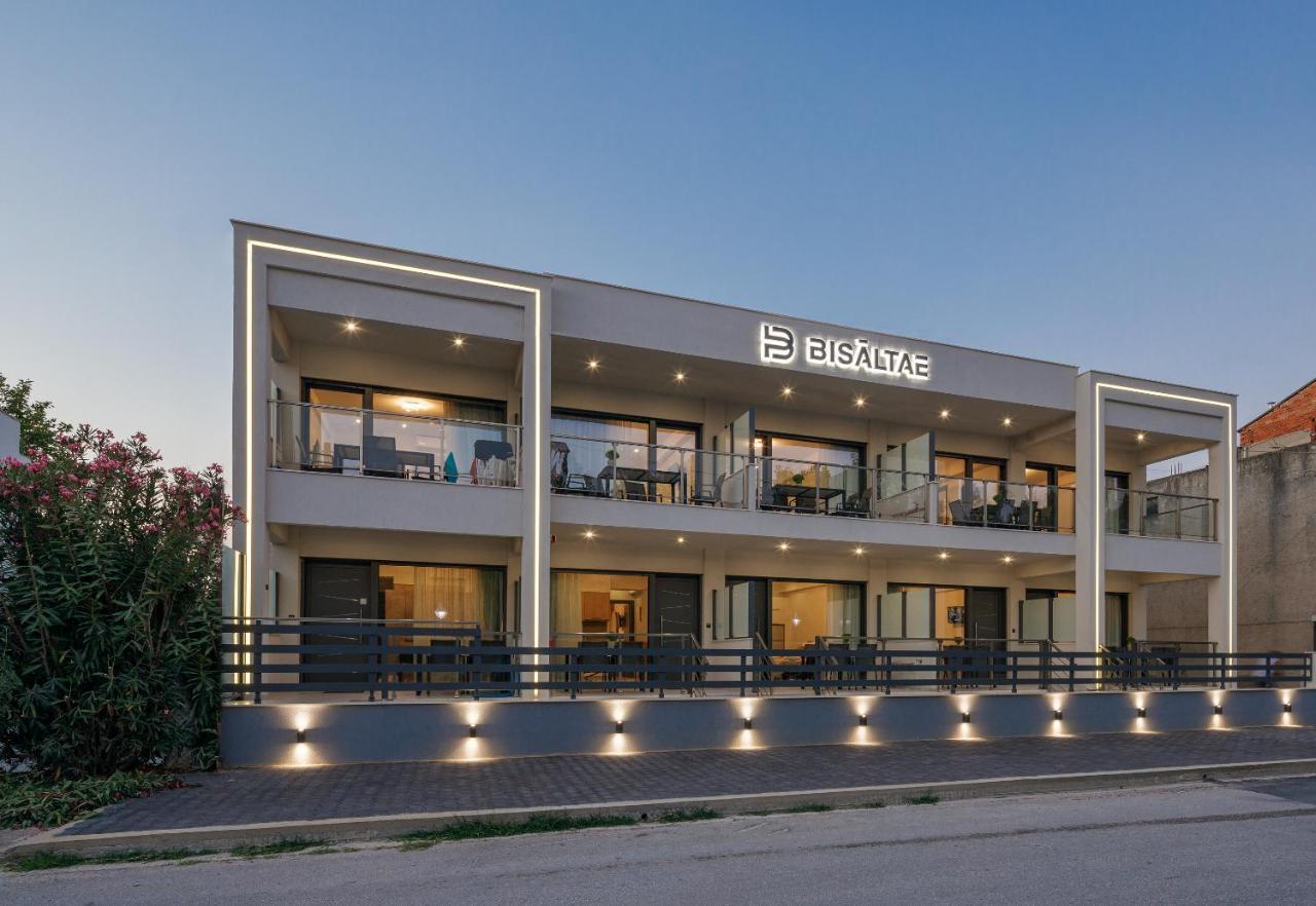 كيراموتي Bisaltae Seaside Suites المظهر الخارجي الصورة