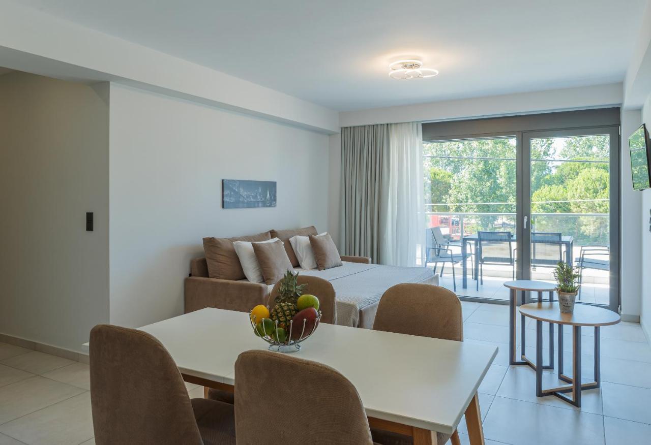 كيراموتي Bisaltae Seaside Suites المظهر الخارجي الصورة