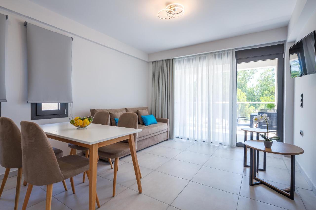 كيراموتي Bisaltae Seaside Suites المظهر الخارجي الصورة